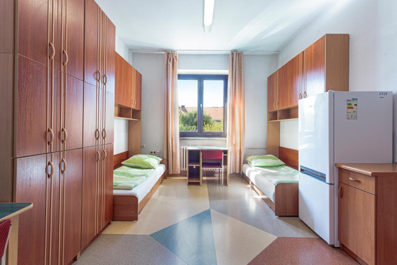 Dizzy Daisy Hostel Wroclaw Dış mekan fotoğraf